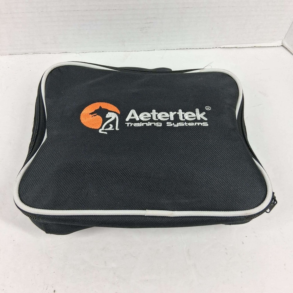 Aetertek AT-216 Dog Training System 2-Collar Kit 550M Range Orange‎ Green Case - Picture 2 of 10